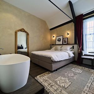 Suite met een King Size Bed